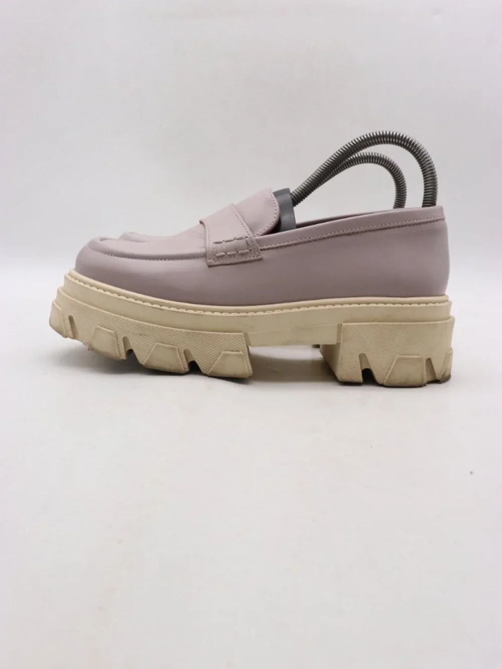 Alohas Trailblazer Purple Leather Women's Size EU 38 Chunky Penny Loafers